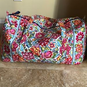 Vera Bradley small duffel